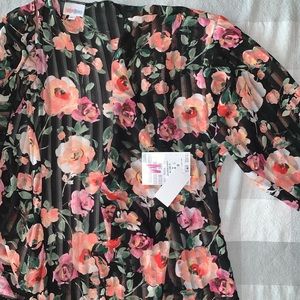Lularoe Shirley M BNWT